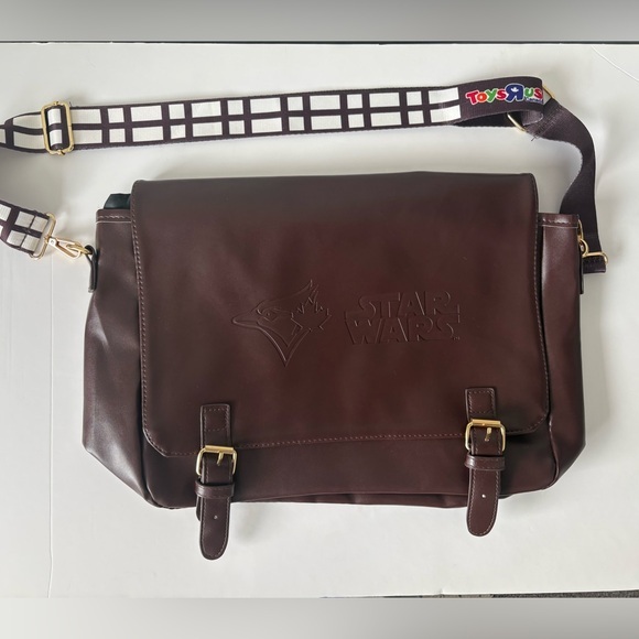 Star Wars Other - Toronto Blue Jays x Star Wars Chewbacca Messenger Bag Toys R Us
